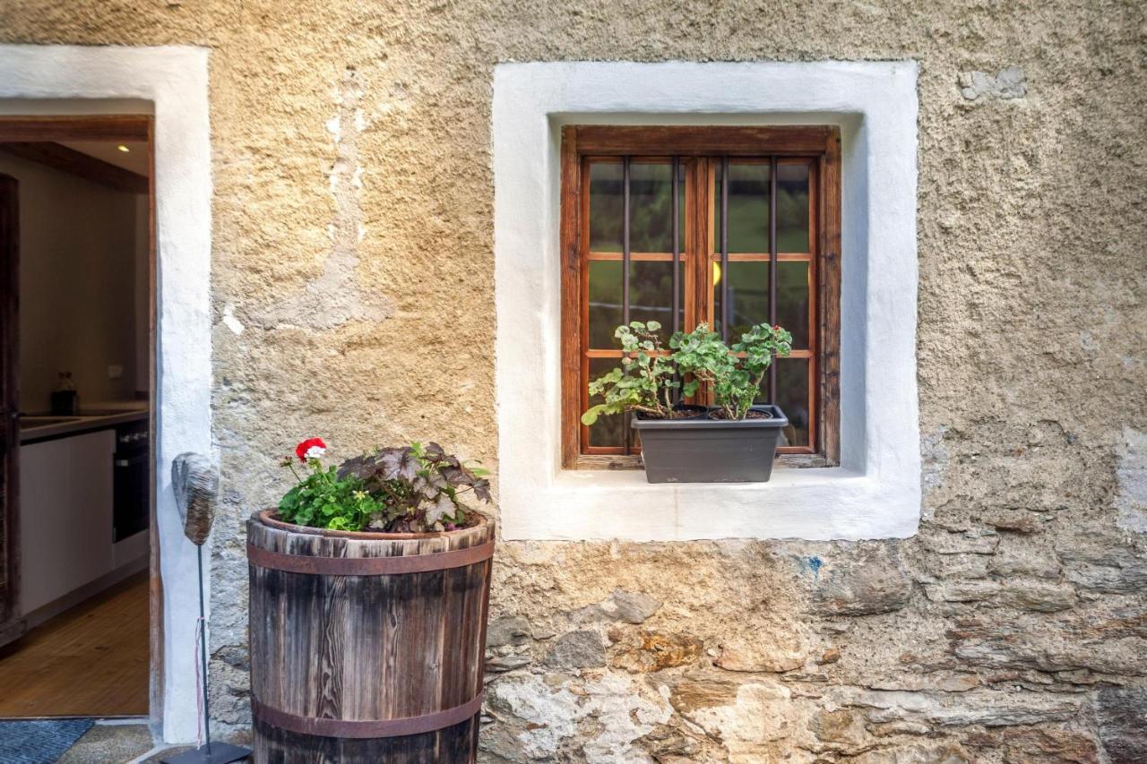 Schildhof Ebion Schildhofsuite San Leonardo in Passiria Exterior foto